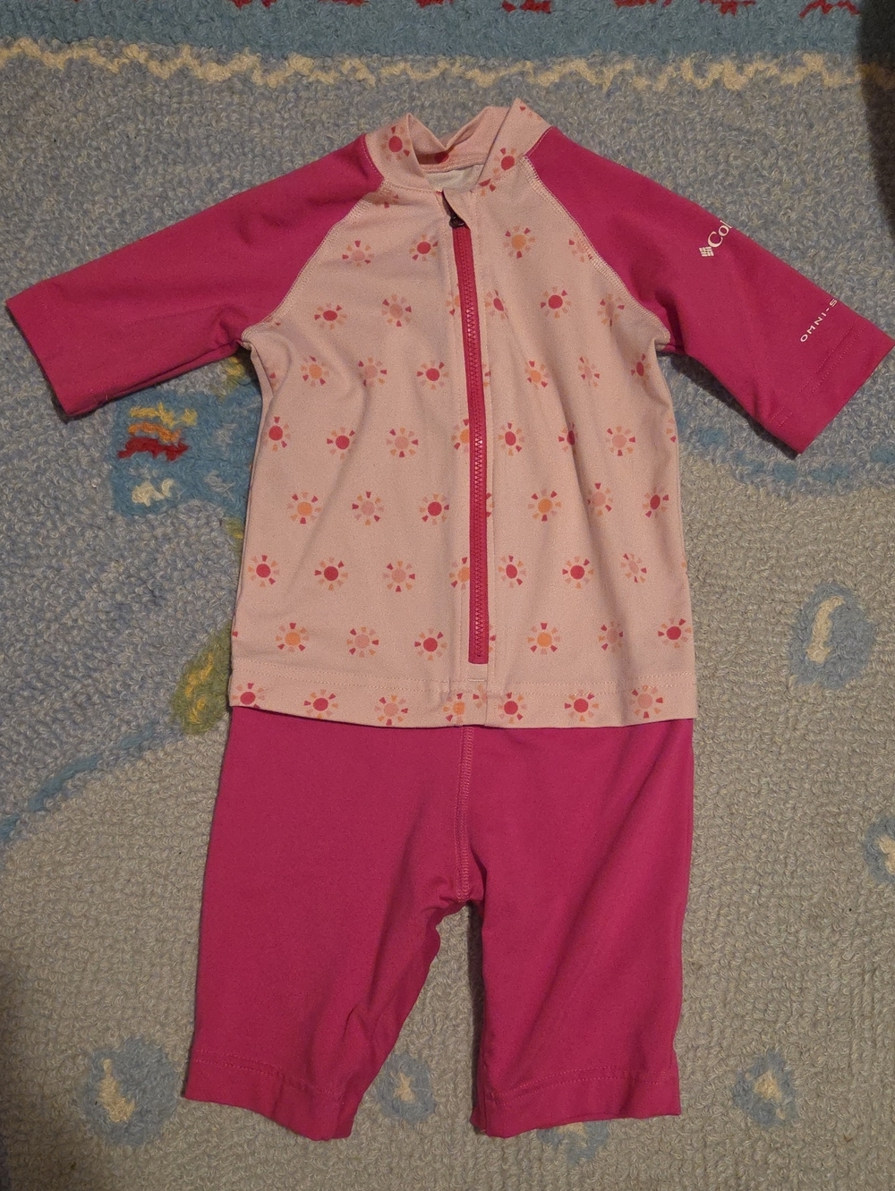 Columbia Pink Two-Piece Kids Rashguard Swim Set with Sun Print